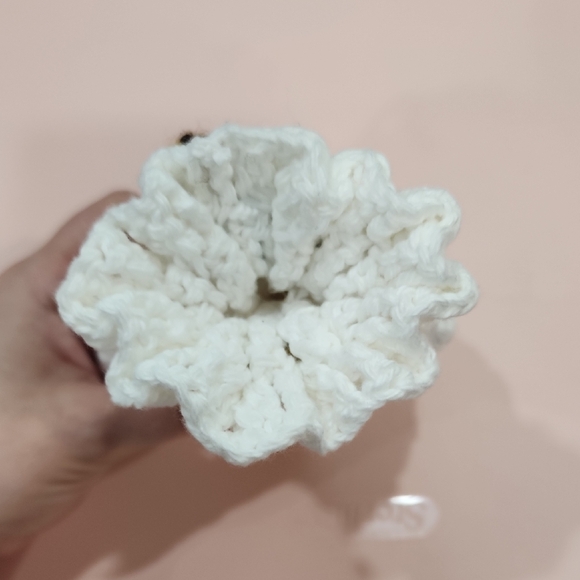 Sunflower Pouch - Picture 3 of 4